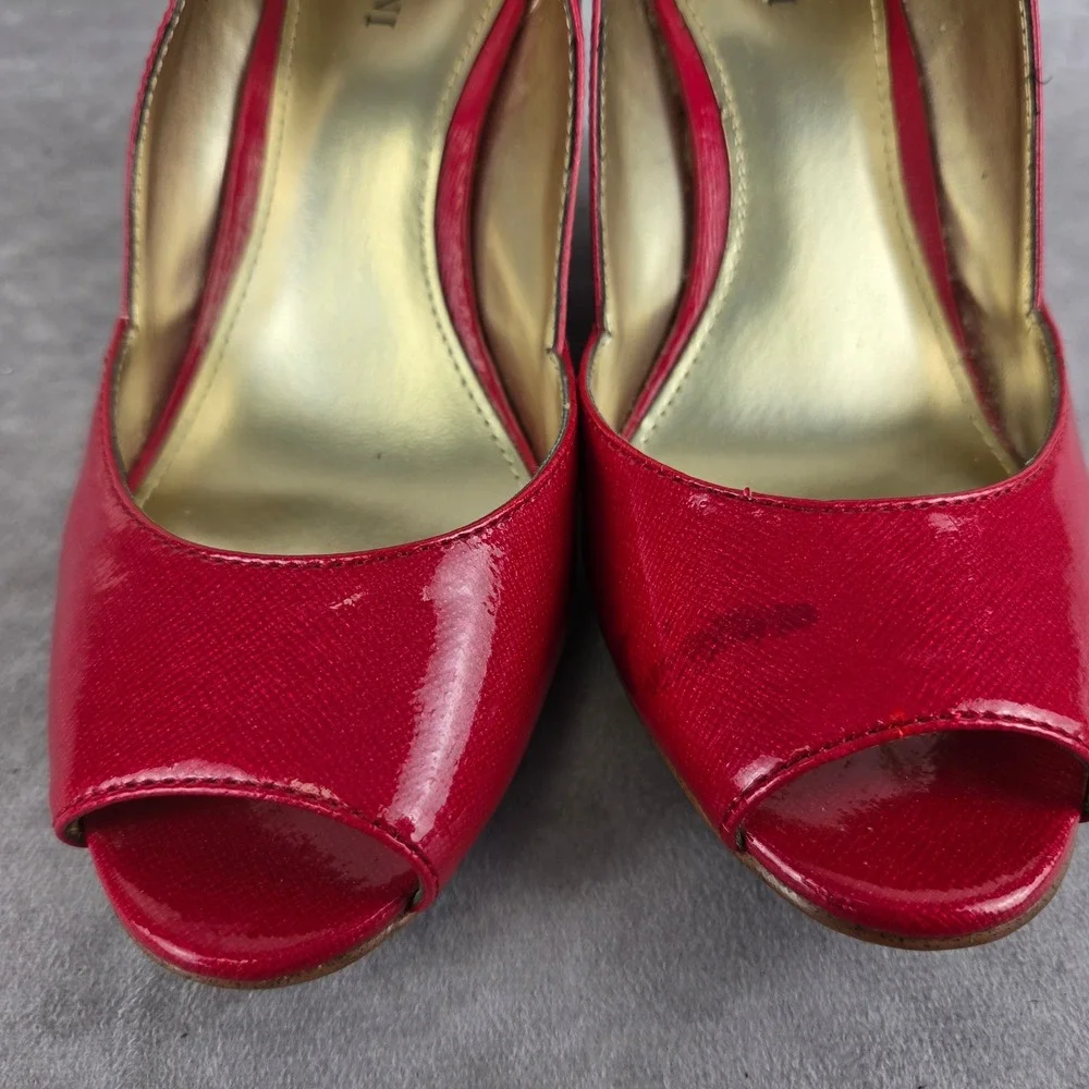 Alfani Womens Red Patent Peep Toe Wedge Heels Pumps Red Textured S1874 Size 7M